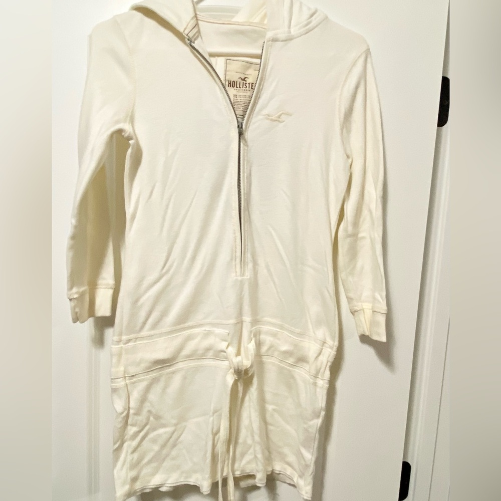 Hollister 3/4 Sleeve, half zip